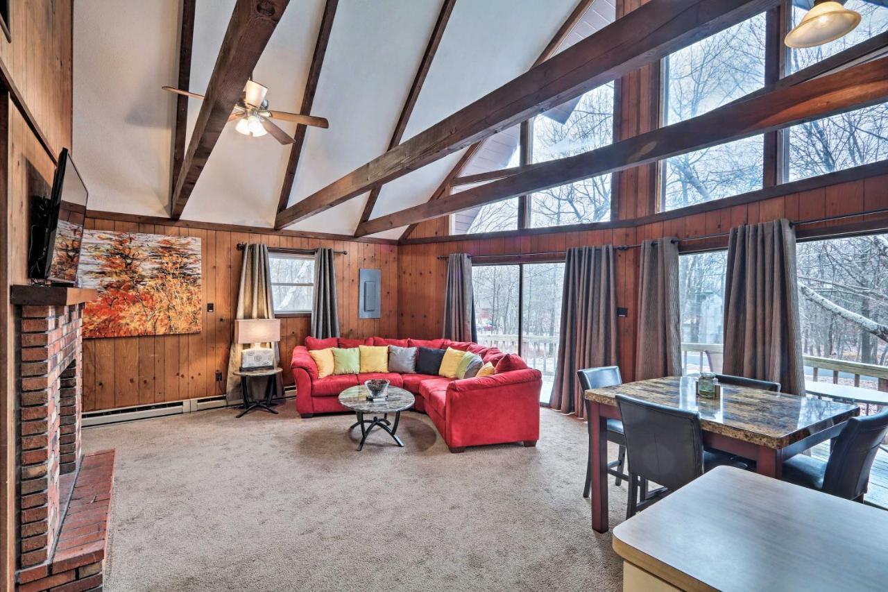 Quiet Poconos Getaway 23 Mi To Camelback Mountain Villa Albrightsville Eksteriør billede