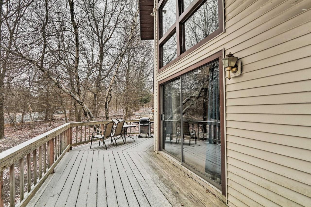 Quiet Poconos Getaway 23 Mi To Camelback Mountain Villa Albrightsville Eksteriør billede
